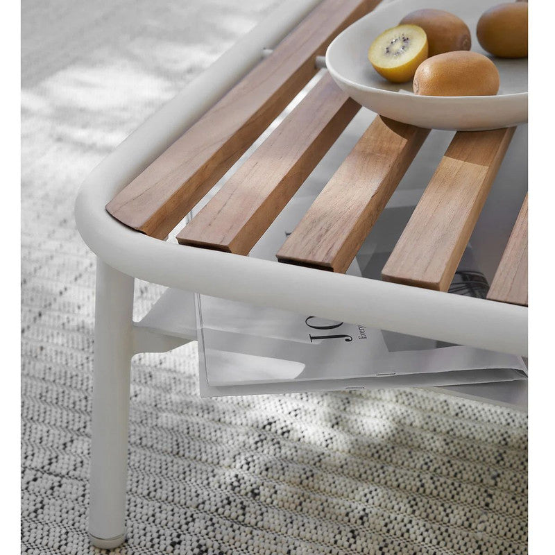 Pinob 2-Level Garden Coffee Table